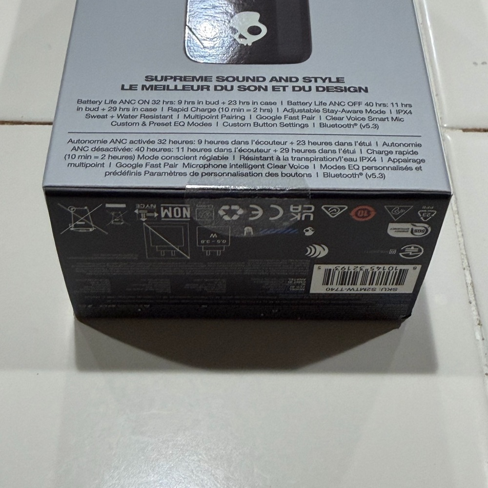Skullcandy Method 360 ANC Earbuds with Black Charging Keychain Case brand new - Picture 3 of 4